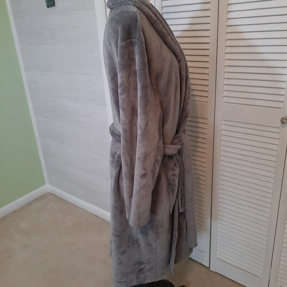 Head super soft gray robe one size fits most *S - Picture 4 of 6
